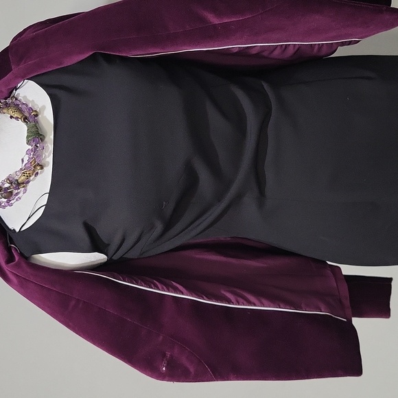 White House Black Market Purple Velvet Blazer - Picture 6 of 6